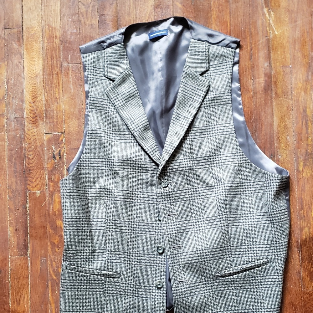 Merona Prince of Wales Plaid Vest With Lapels